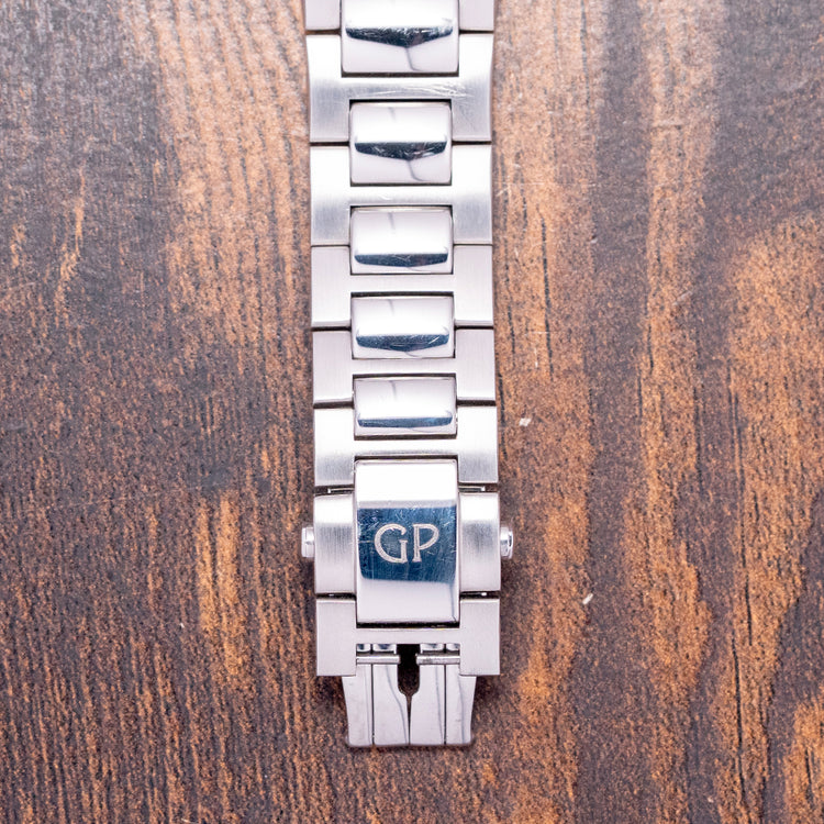 2000s Girard Perregaux Laureato EVO3 Chronograph 44mm 80180