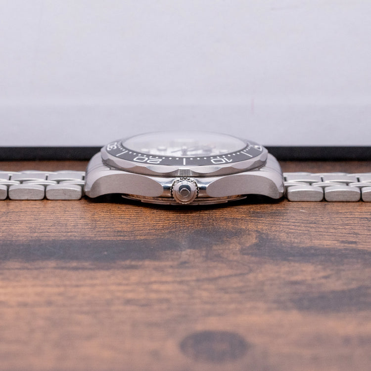 2019 Omega Seamaster Diver 300M 42mm White 210.30.42.20.04.001