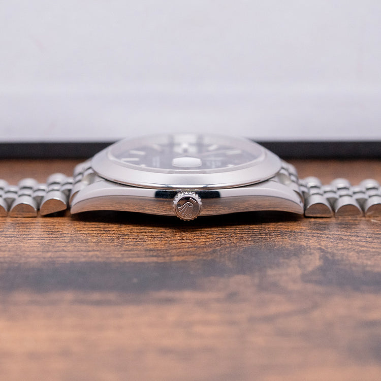 2023 Rolex Datejust 41mm Blue Smooth / Jubilee 126300