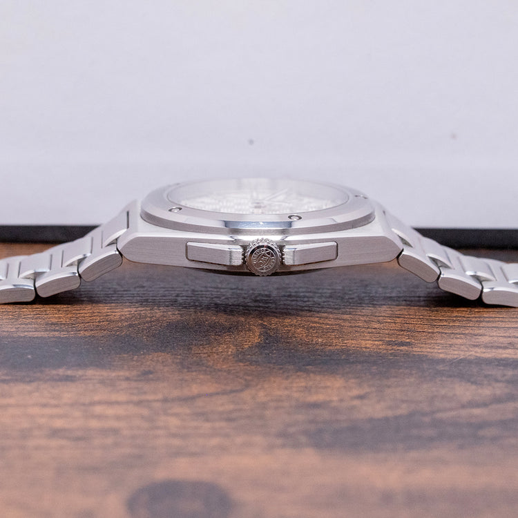 2023 IWC Ingenieur Automatic 40mm White/Silver Dial IW328902