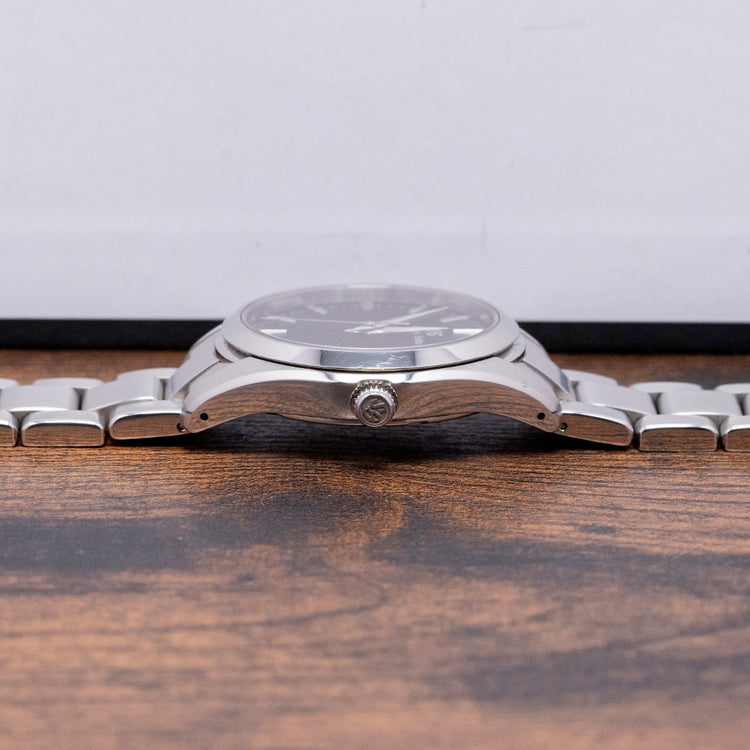 2022 Grand Seiko Heritage Collection 9F Quartz SBGX261G