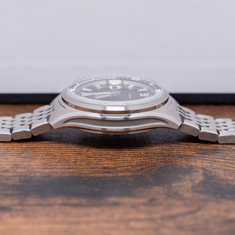 2025 Zelos Helmsman SS 'Midnight' Limited Auto 40mm