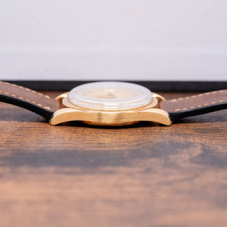 1956 Universal Geneve Polerouter Deluxe 18ct Gold 10357-1