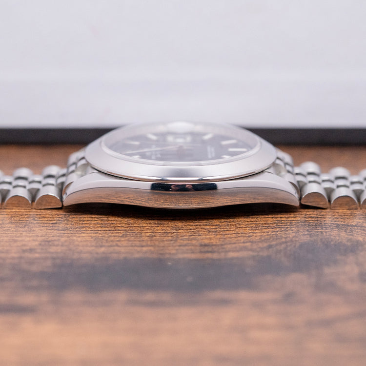 2023 Rolex Datejust 41mm Blue Smooth / Jubilee 126300