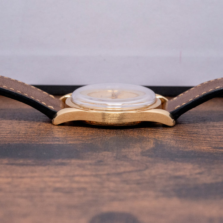 1956 Universal Geneve Polerouter Deluxe 18ct Gold 10357-1