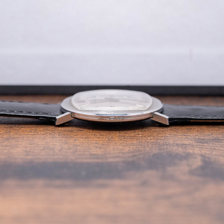 1970s Girard-Perregaux Manual 33.5mm Dress Watch Box & Papers