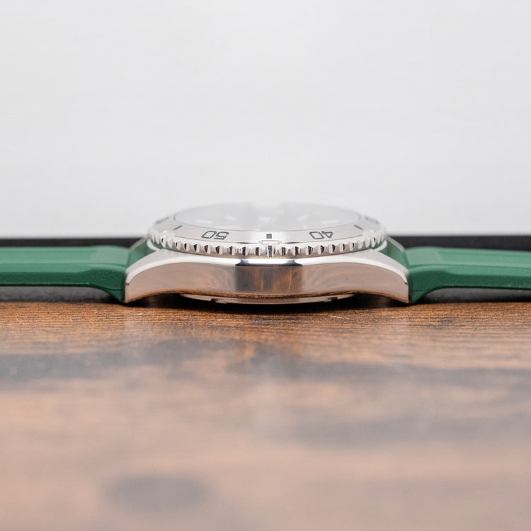 2026 Orient Mako 40mm Automatic Green Dial on Strap