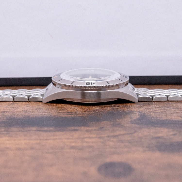 2023 Squale Super-Squale Sunray Black on Bracelet 38mm