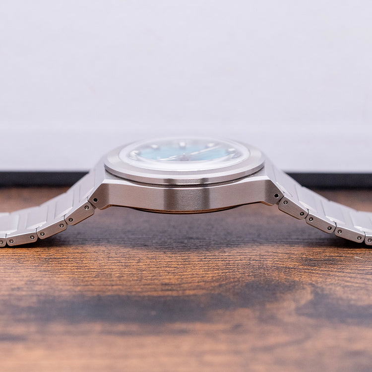 2024 Straum Jan Mayen Glacial Rift Limited Edition 39mm