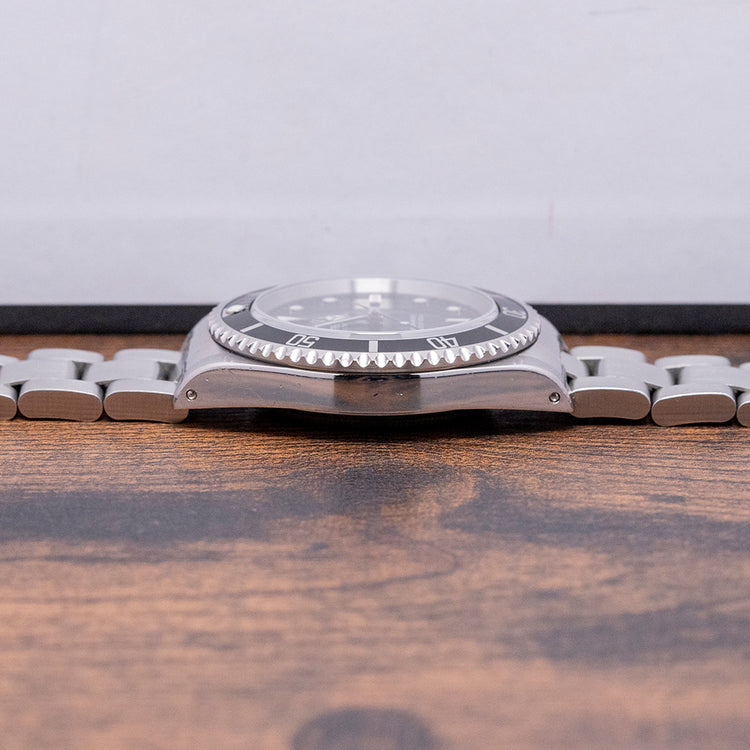 2000 Rolex Submariner No-Date "2 Liner"40mm 14060M