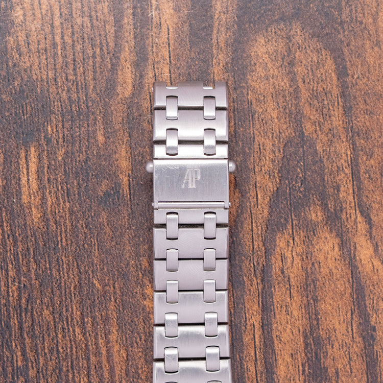 1990s Audemars Piguet Royal Oak Offshore Triple Date 38mm 25807ST