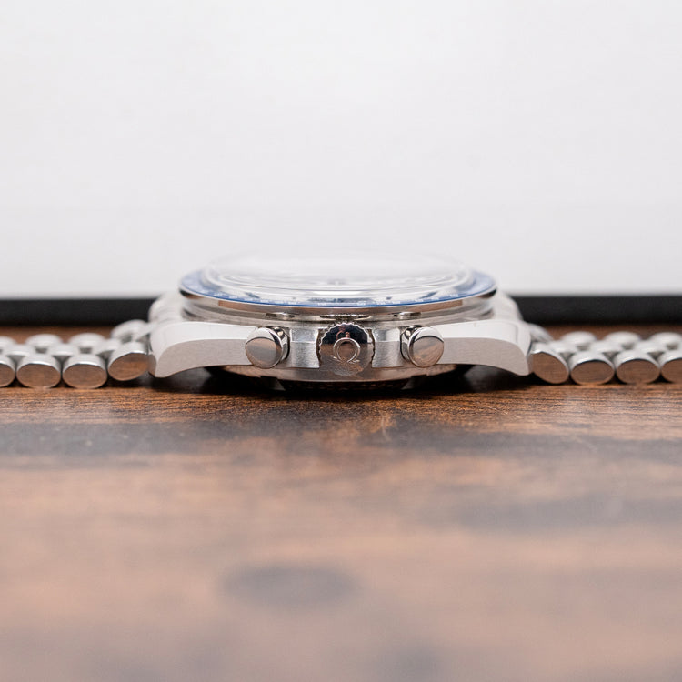 2024 Omega Speedmaster 'Silver Snoopy' 42mm 310.32.42.50.02.001