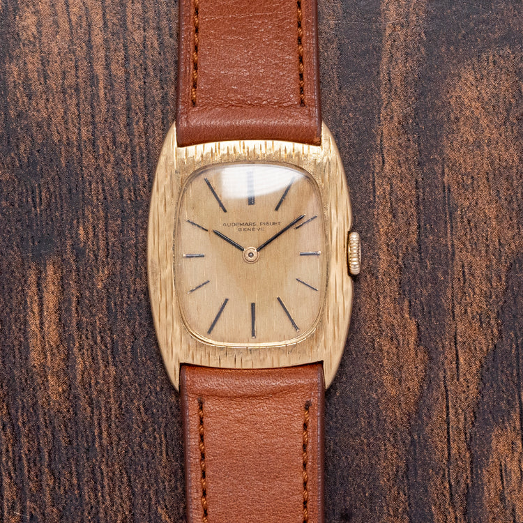 1964 Audemars Piguet Ultra Thin 'Tank' Cal. 2003 18ct Gold Textured