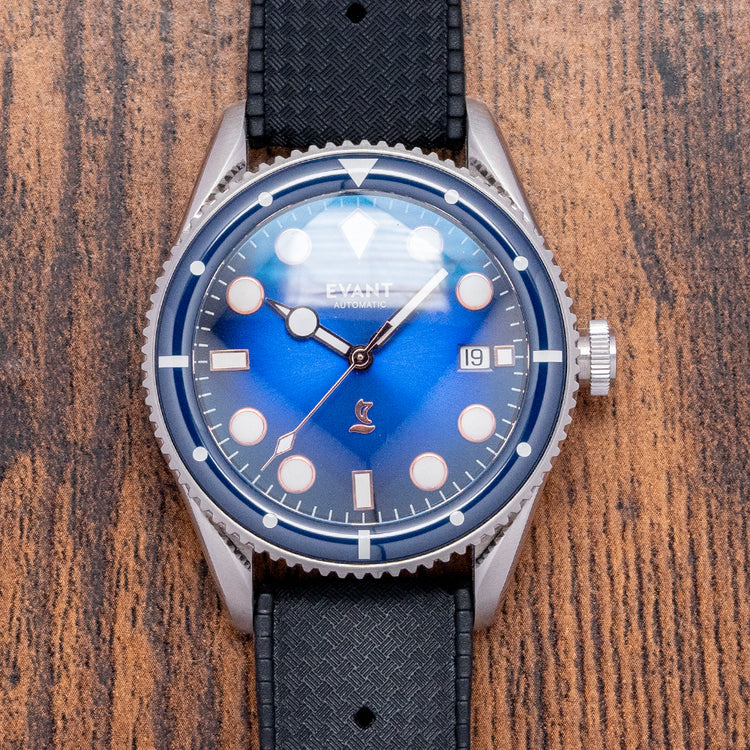 2023 Evant Tropic Diver 39 Royal Blue Automatic