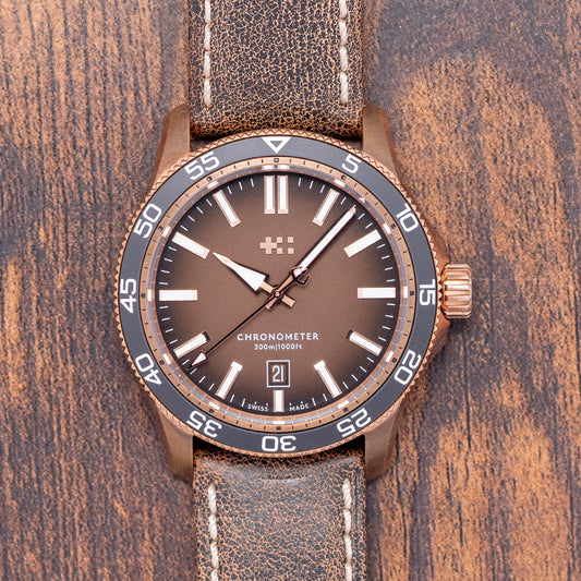 2025 Christopher Ward C60 Pro 300 Bronze Auto 42mm