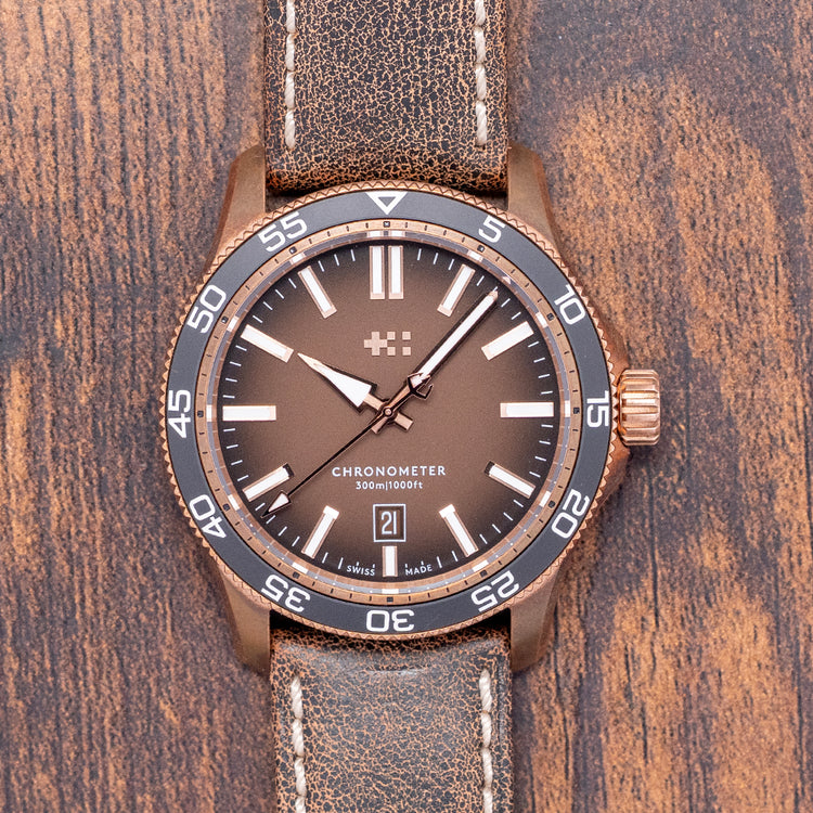 2025 Christopher Ward C60 Pro 300 Bronze Auto 42mm