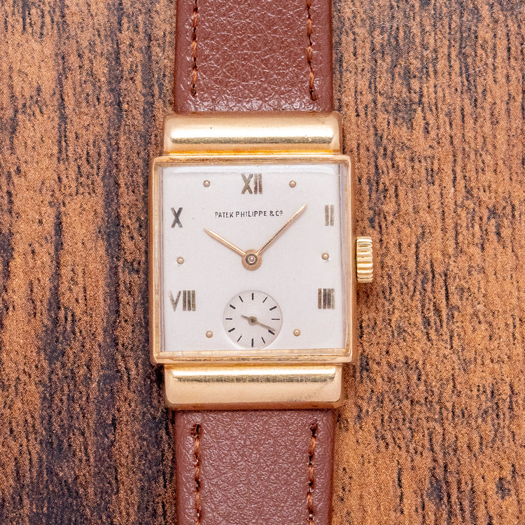 1940 Patek Philippe 18ct Gold Hooded Lugs Cal. 9"90 1438