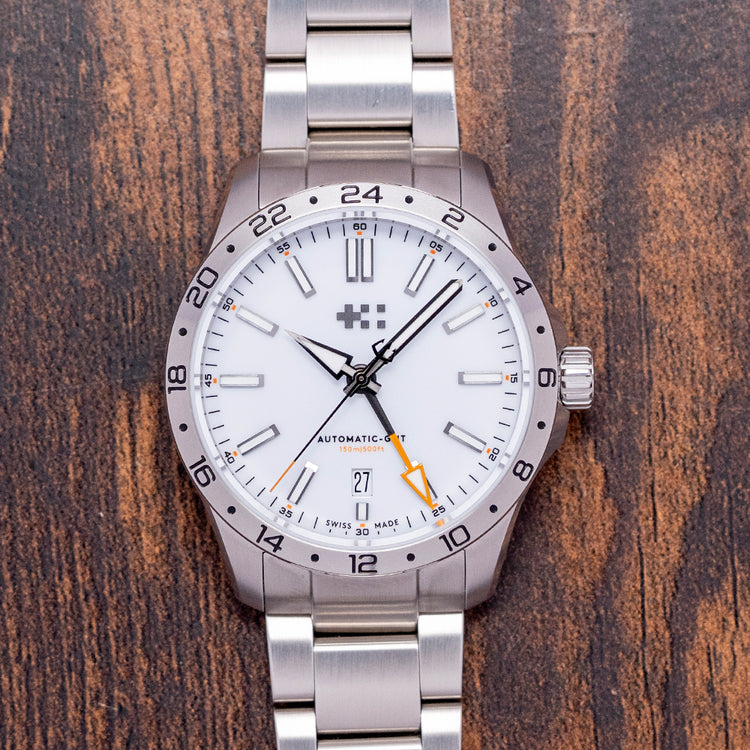 2025 Christopher Ward C63 Sealander GMT 39mm White