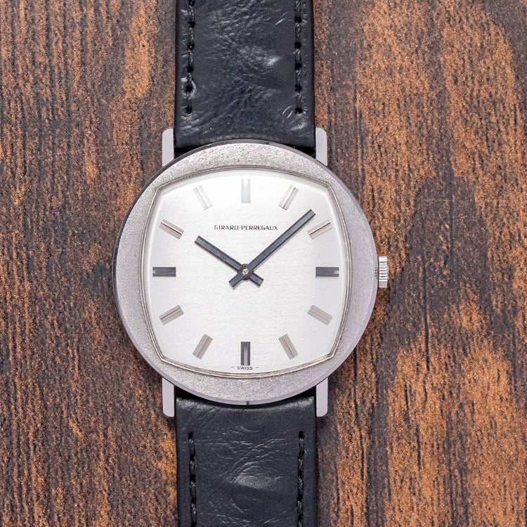 1970s Girard-Perregaux Manual 33.5mm Dress Watch Box & Papers