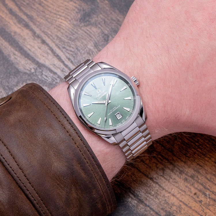 2023 Omega Aqua Terra Shades 38mm Bay Green 220.10.38.20.10.002