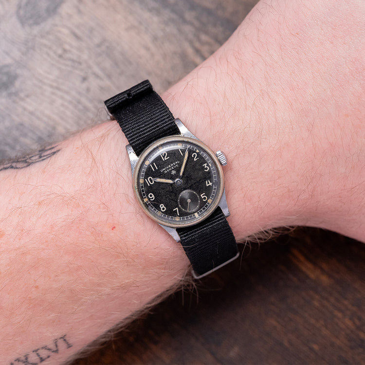 1941 Universal Genève 'Wilhelmina' Black 30mm 31250