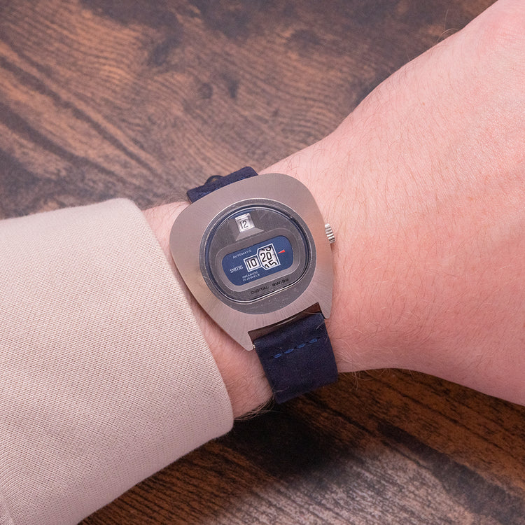 1970s Smiths Automatic "Digital" Jump Hour Funky Case