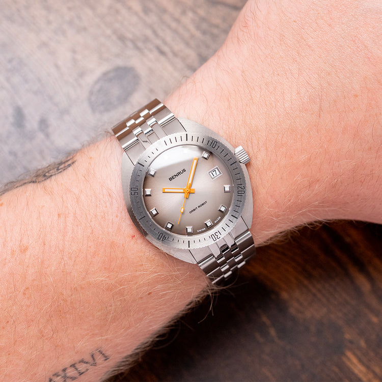 2024 Benrus Orbit Robot Skindiver Automatic 41mm