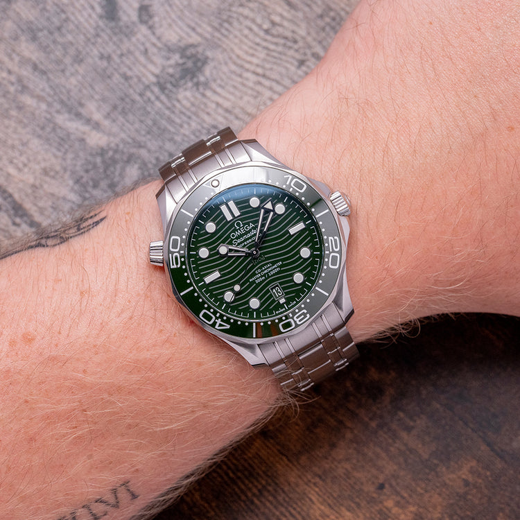 2024 Omega Seamaster Green Ceramic Wave 42mm on Bracelet
