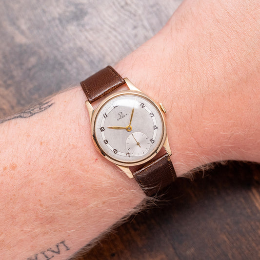 1947 Omega 9ct Gold Dennison Case 33mm Cal. 30T2 219370