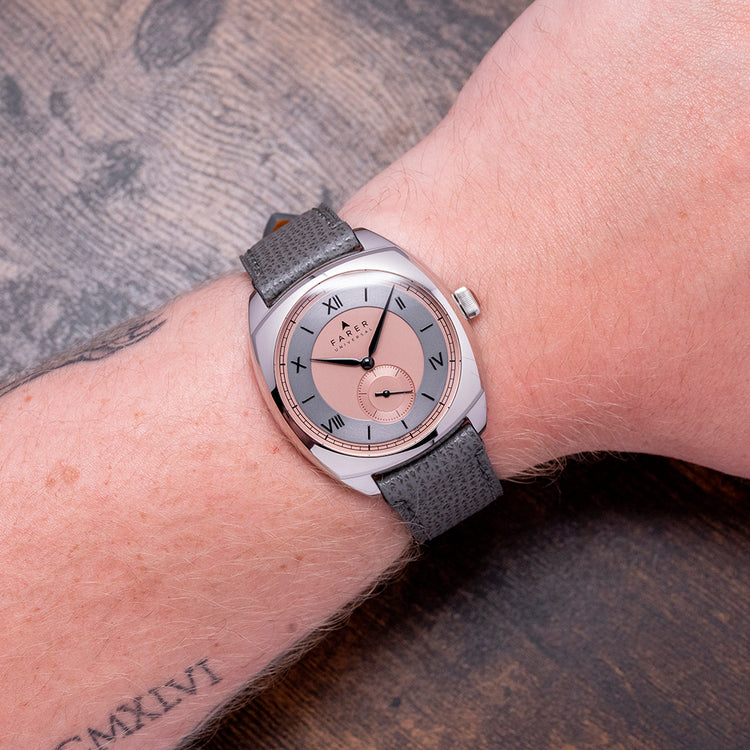 2022 Farer Durham Salmon Cushion Case 38.5mm