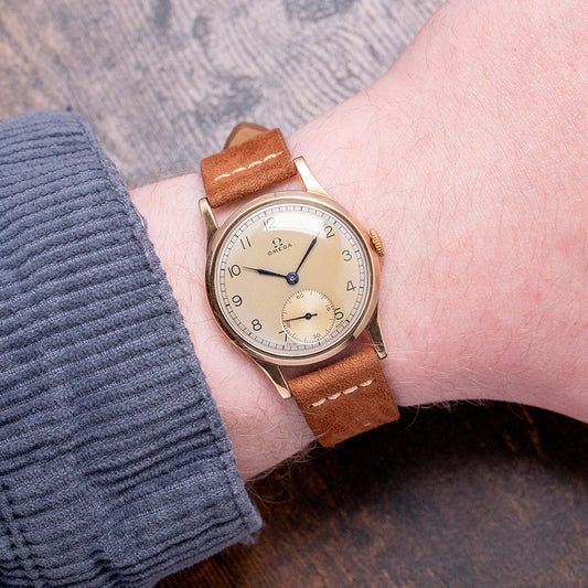 1947 Omega 9ct Gold Cal. 30T2 "Lemon Dial" 33mm
