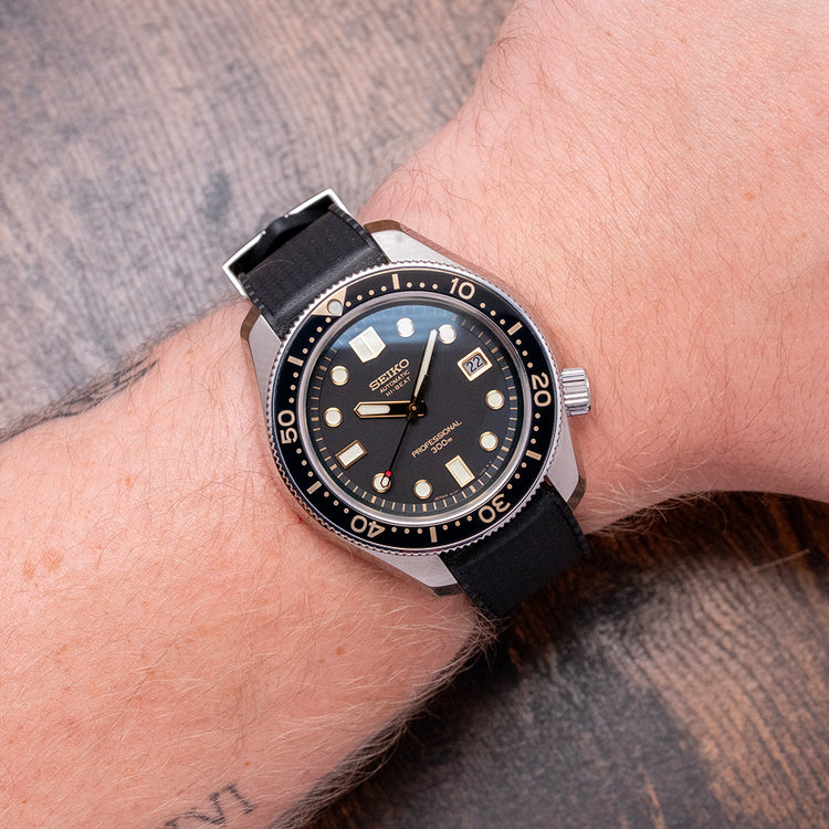 2021 Seiko Prospex Diver 300m Hi-Beat Limited Edition SLA025