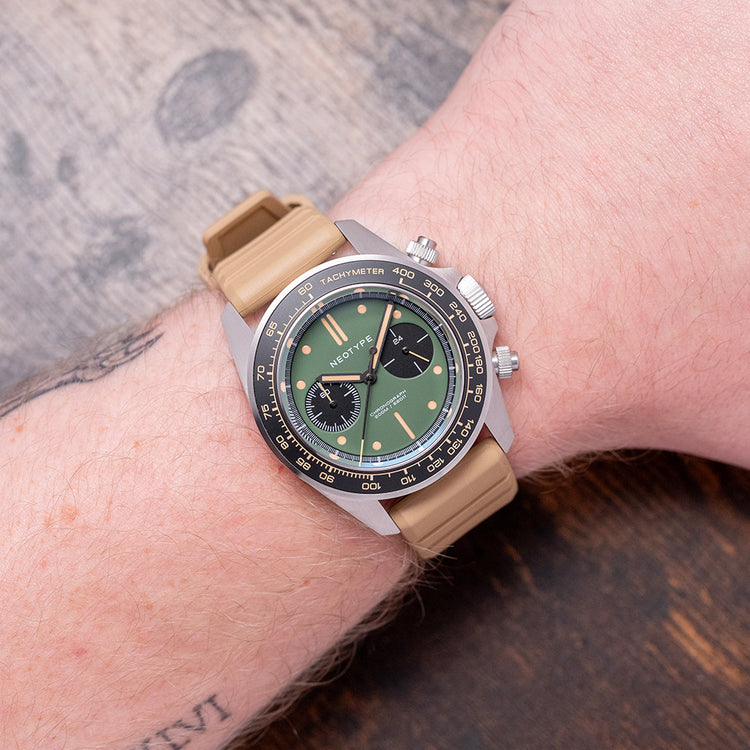 2025 Neotype LM02 Type C 'Green + Old Radium' 41mm