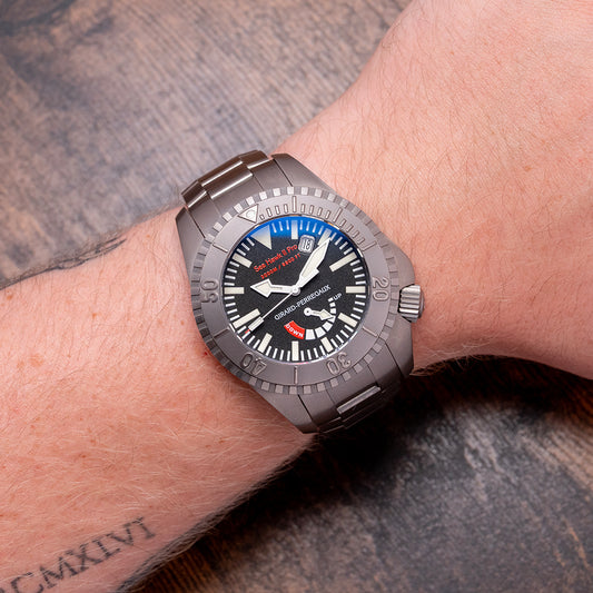 2008 Girard Perregaux Sea Hawk II Pro Titanium 3000M 44mm 49940
