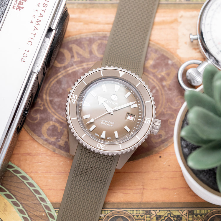 2022 Rado Captain Cook Olive-Green Ceramic Diver 43mm
