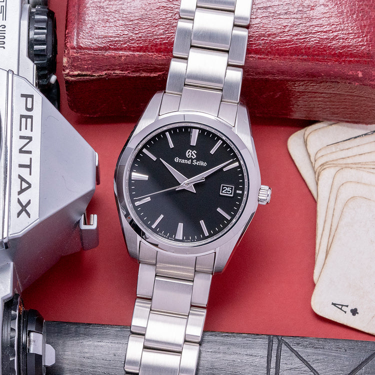 2022 Grand Seiko Heritage Collection 9F Quartz SBGX261G