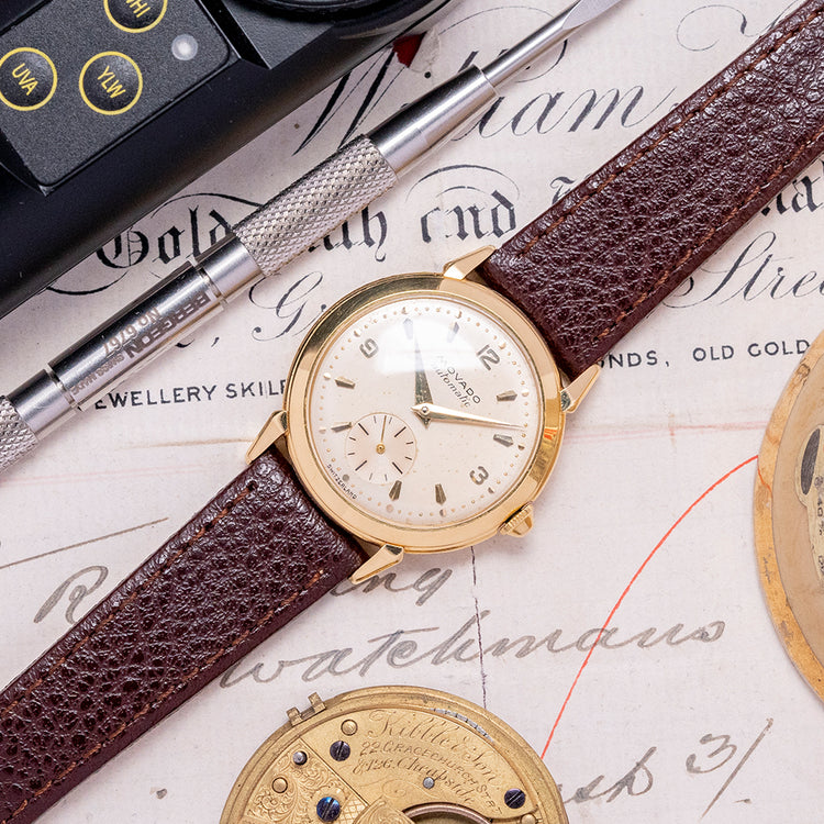 1950s Movado 18ct Gold "Calatrava" Bumper Automatic 32mm