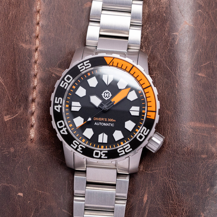 2023 Helm Khuraburi Automatic Black 300M Diver 43mm