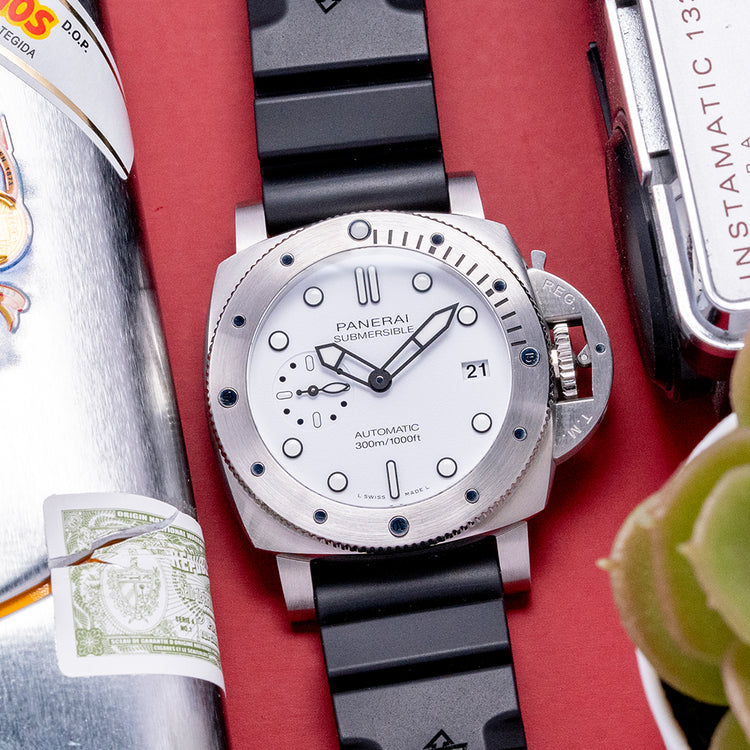 2024 Panerai Submersible Bianco 42mm Auto PAM02223
