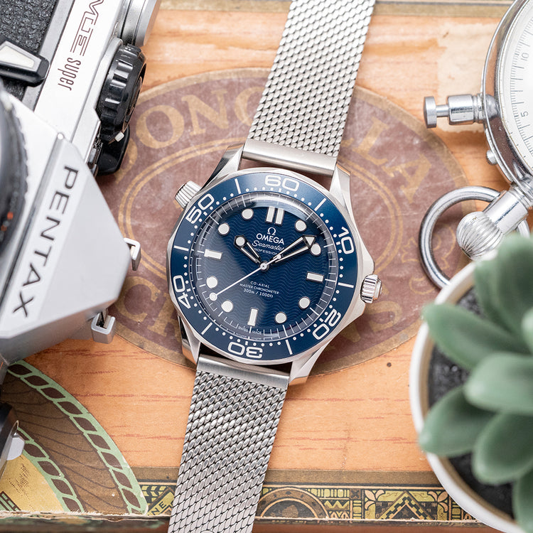 2025 Omega Seamaster James Bond 60th Anniversary 42mm