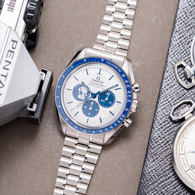 2024 Omega Speedmaster 'Silver Snoopy' 42mm 310.32.42.50.02.001