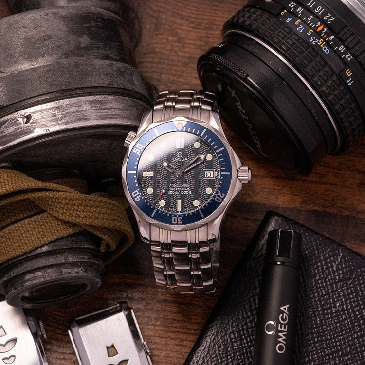 1990s Omega Seamaster 300M Quartz Mid-Size 2561.80.00