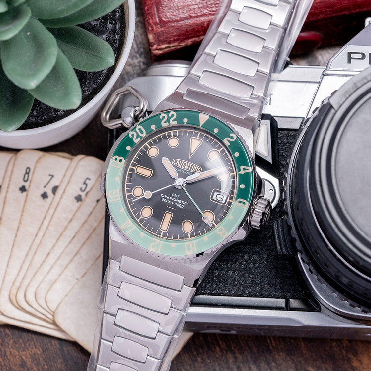 2025 Laventure Transatlantique II GMT Steel / Black 39mm