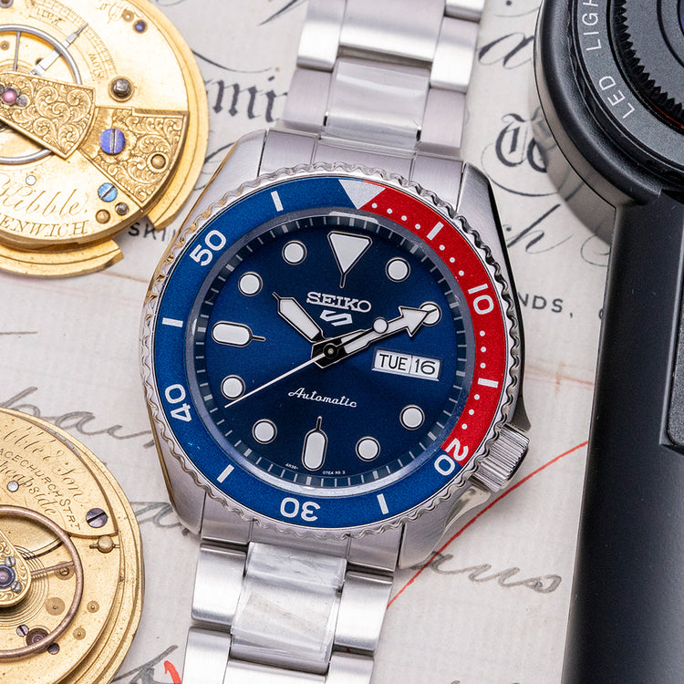 2022 Seiko 5 Sports "Pepsi" on Bracelet SRPD53K1
