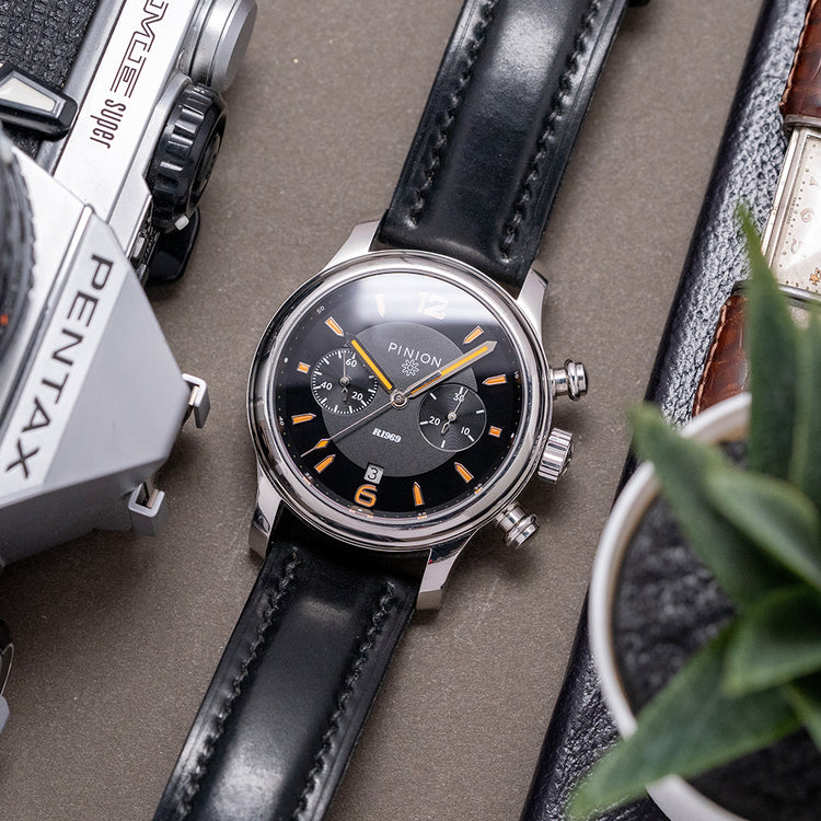2017 Pinion R-1969 Orange Manually Wound Chronograph 43mm
