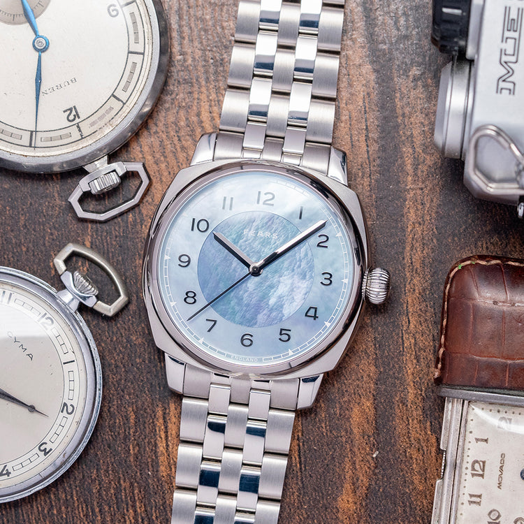 2024 Fears Brunswick 40 Aurora Mother of Pearl on Bracelet