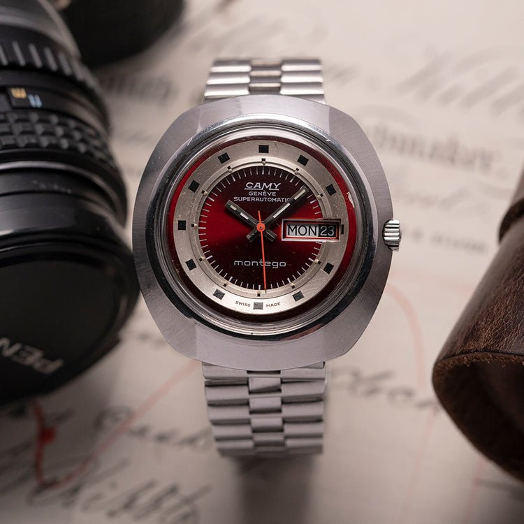 1970s CAMY Superautomatic Montego Red ETA 2789