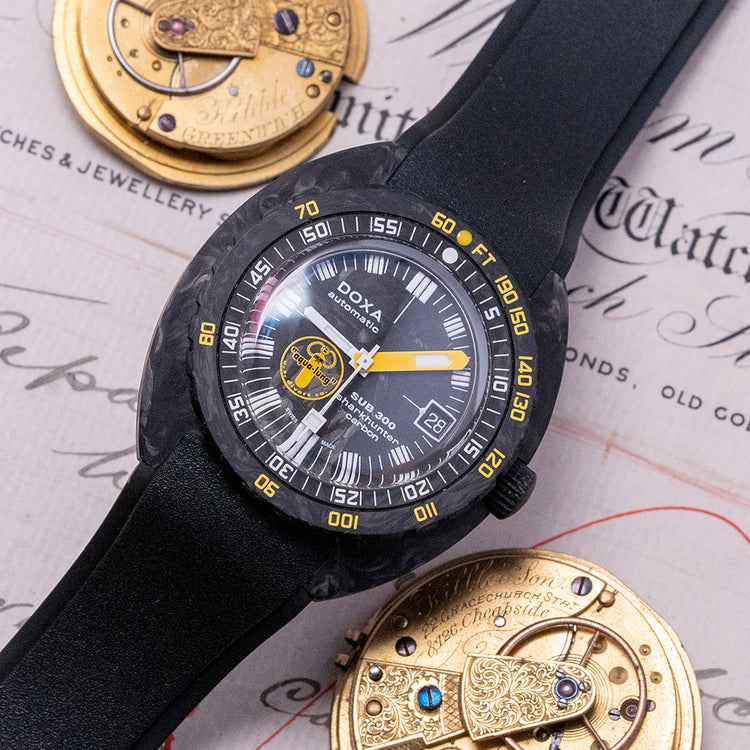 2022 Doxa SUB 300 Sharkhunter Carbon Aqua Lung Yellow