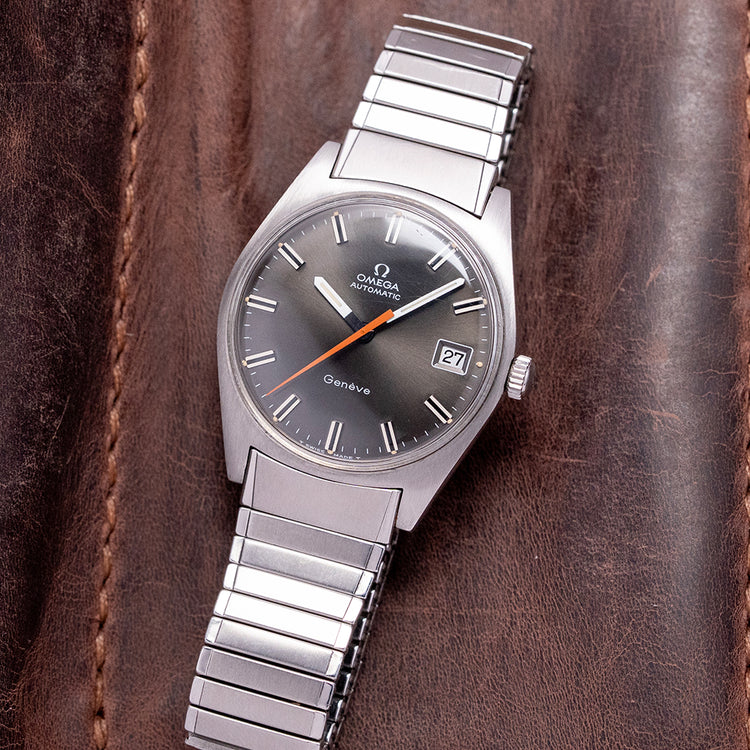 1968 Omega Geneve Auto Date on Omega Fixo 34mm 166.041