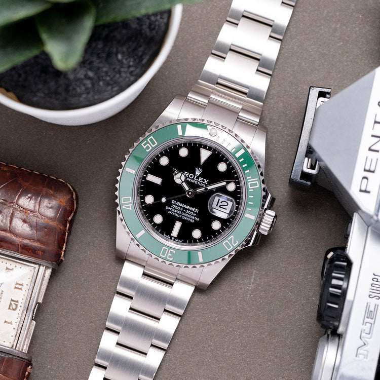 2022 Rolex Submariner Date 41mm 'Starbucks' Green Bezel 126610LV